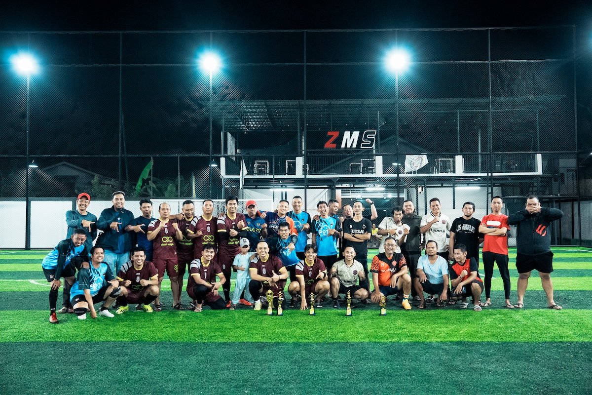 FOURFEO Mini Soccer Pertemukan Empat Generasi Alumni SMUNJU Pontianak, Angkatan 2002 Juara