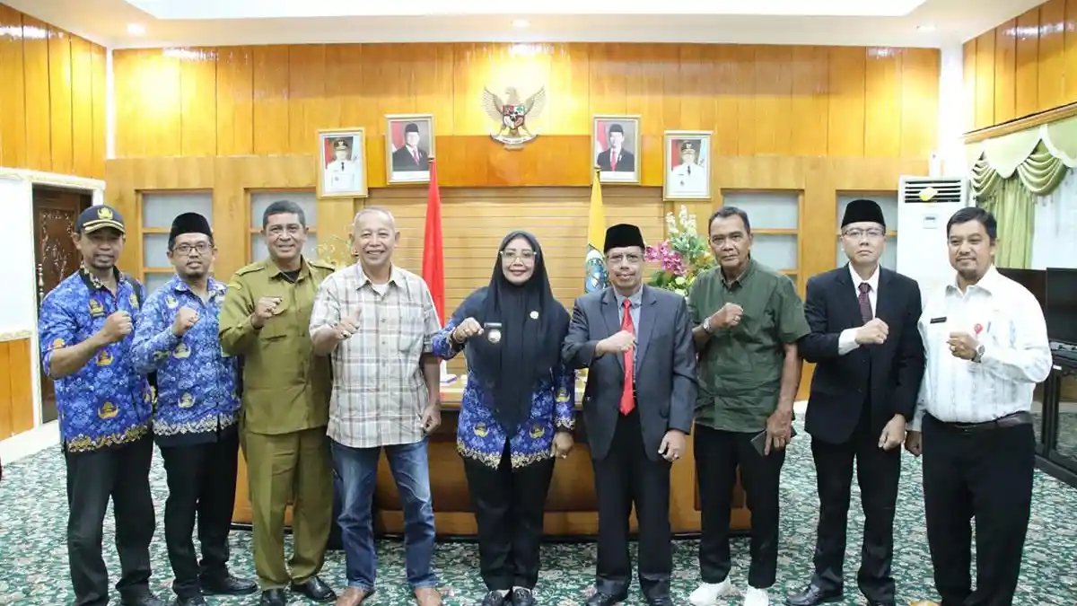 Bupati Erlina Dukung Persiwah di Liga 4 Nasional 2026